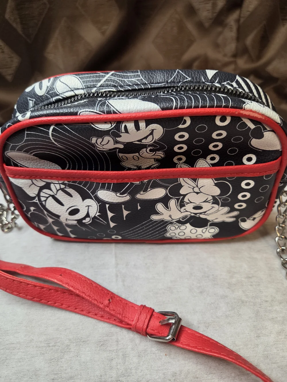 Disney Black & Red Minnie Mouse Crossbody Bag-Project